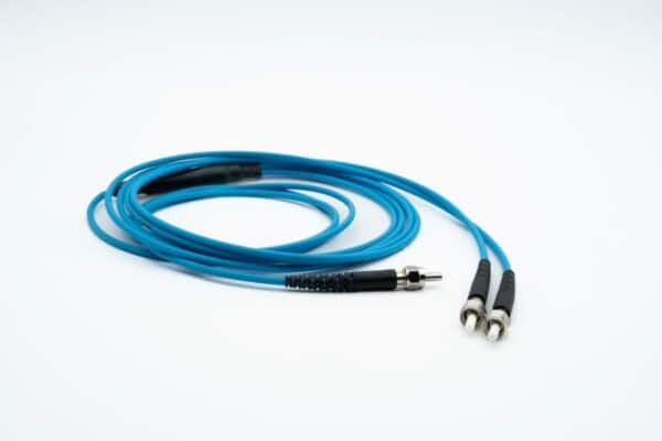 Preconectorized cable with special connector